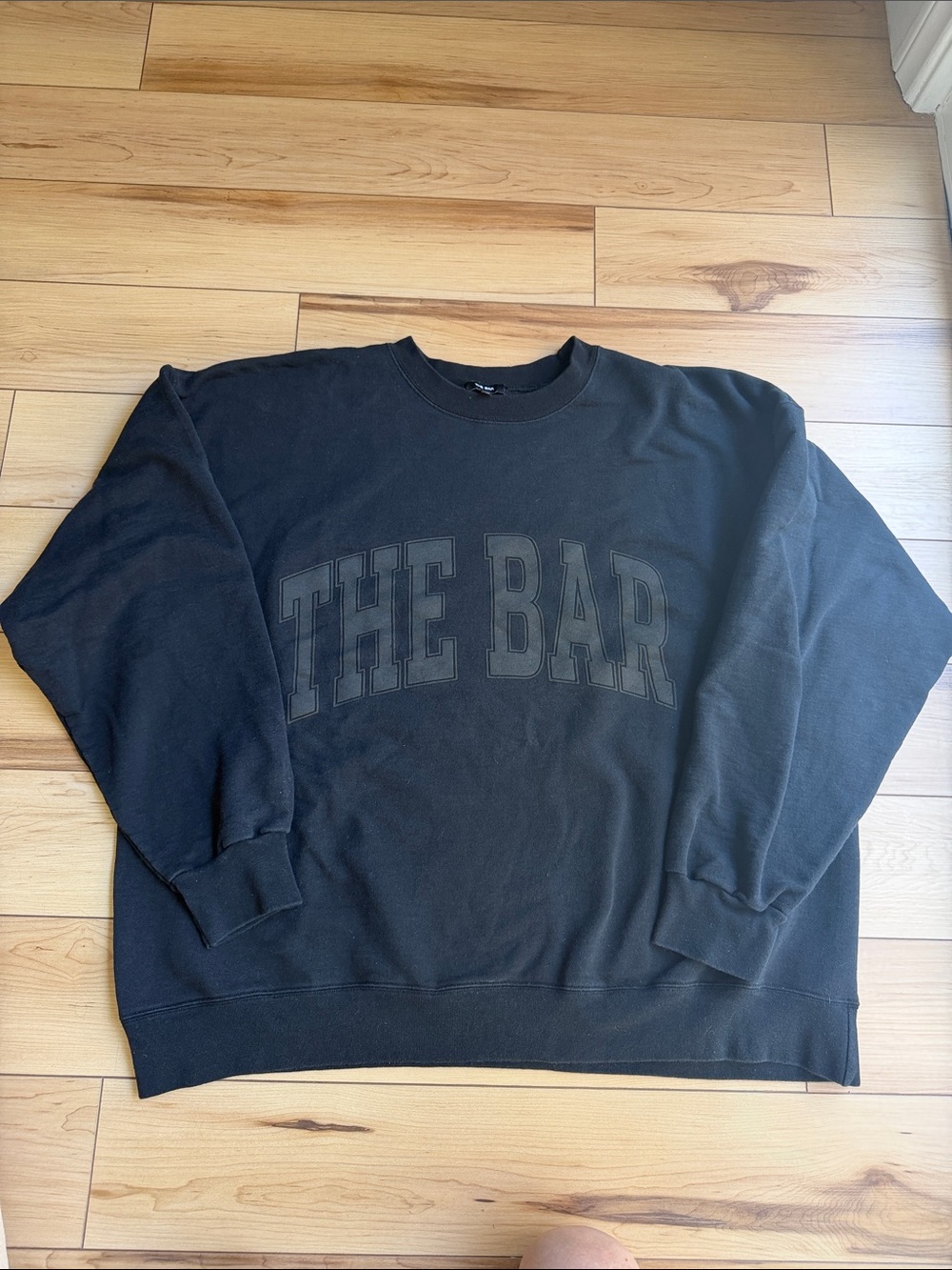 The Bar Black Sweatshirt Size XL
